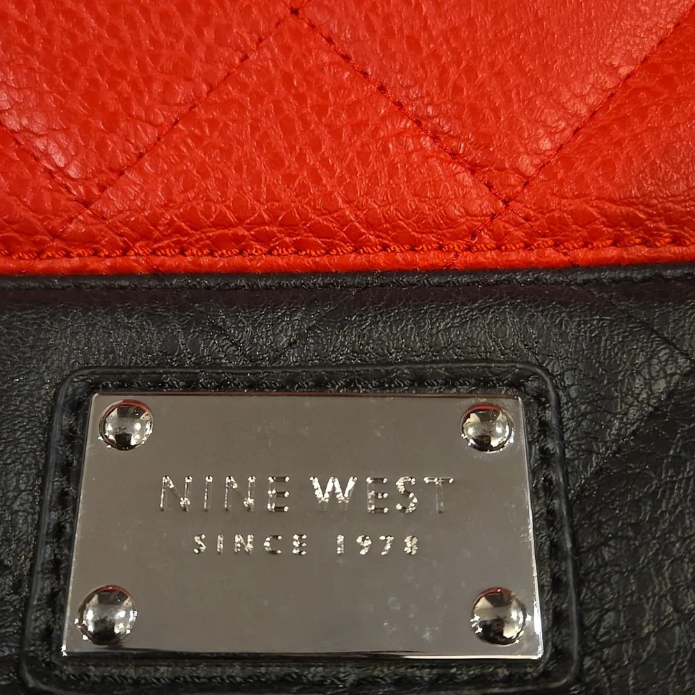 Nine West Quilted Red and Black Tote NWT - Picture 2 of 6